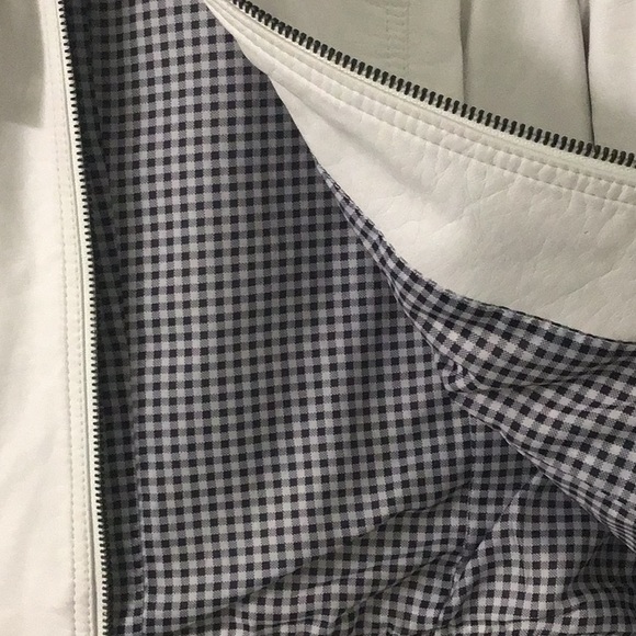 NWOT Black Rivit White Leather Look Jacket. Large. 100% Polyurethane, lined. - Picture 5 of 9